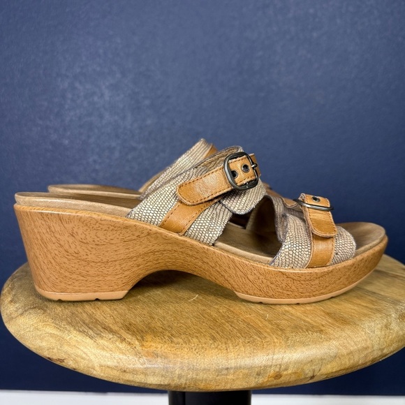 Dansko "Jessie Lizard"  Tan Leather Slide Sandals, Size 40 (9.5) - Picture 5 of 11